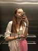 Julia (18)的头像