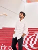 S की प्रोफ़ाइल फ़ोटो