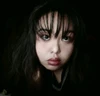 Profile picture of L