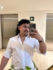 Hulagway sa profile ni Leo