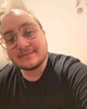 Duab profile ntawm Petros