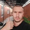 Profile picture of G