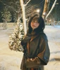 Profile picture of T