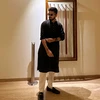 Paras को प्रोफाइल फोटो