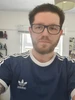 Lewis profil fotoğrafı