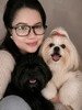 Larawan ng profile ni B