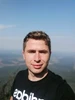 Профилна слика на L
