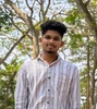 Hulagway sa profile ni Naveen