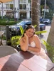 Stampa tal-profil ta' Ariana