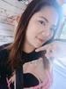 Larawan ng profile ni April