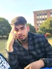 Profile picture of R******