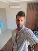 Ashraf ulanyjynyň profil suraty
