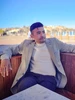 Duab profile ntawm Azz