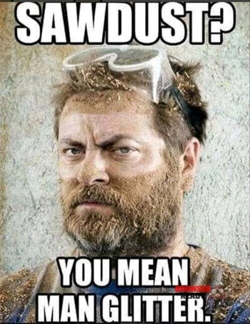 Selbstständiger Schreiner im Möbelbau. Eventuell auch restauration von alten Holzmöbeln 🪚🥰