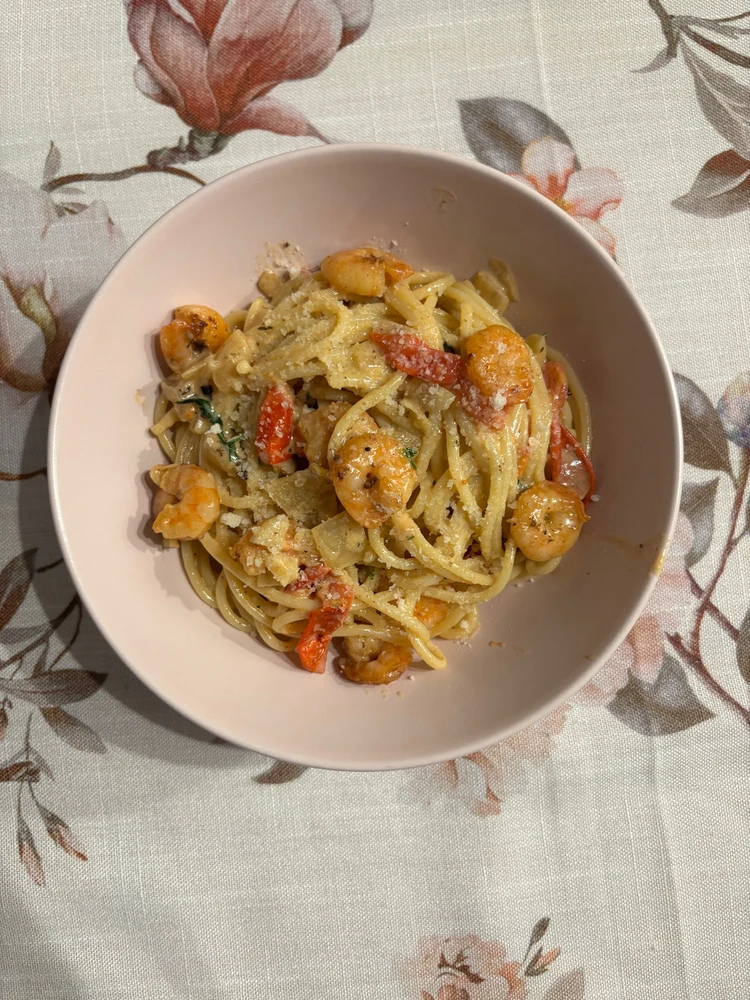 This is what i made today, also pasta but in a different way😋