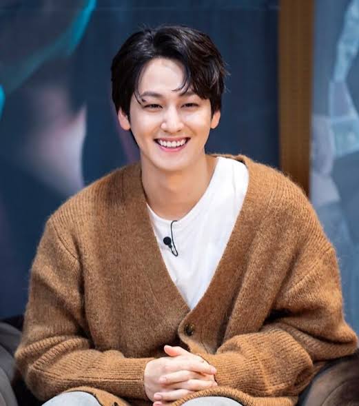 Kim Bum (킴 범)님의 프로필 사진