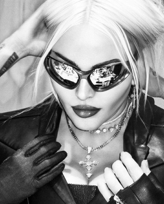 Расми профили Madonna
