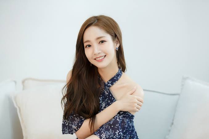Park Min-Young (박민영)님의 프로필 사진
