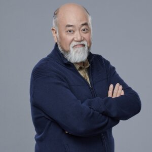 Paul Sun-Hyung Lee (Paul Sun-Hyung Lee) 的個人照片