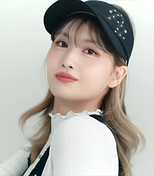 Momo Hirai (Momo TWICE)