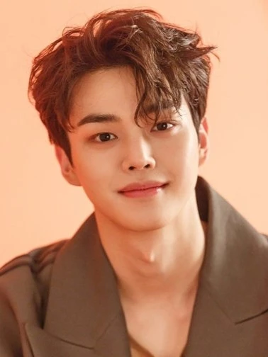 Profile picture of Song Kang