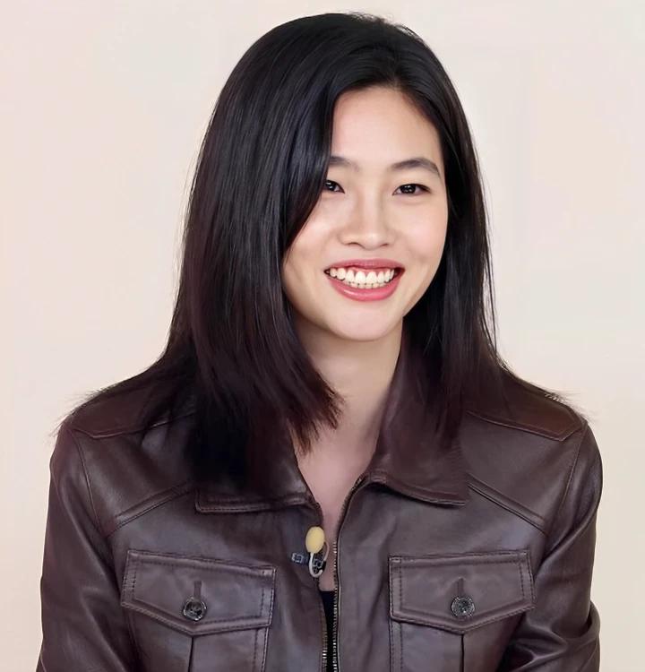 Profile picture of Jung Hoyeon