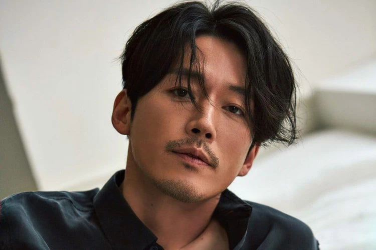 Profile picture of Jang Hyuk