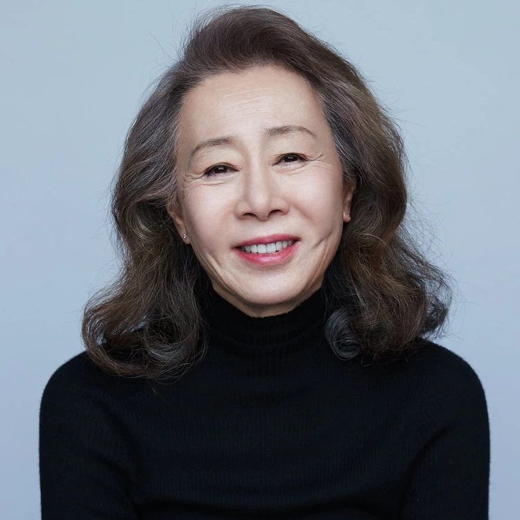 Hoton bayanan martaba na Yuh-Jung Youn