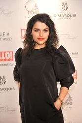 Eve Harlow