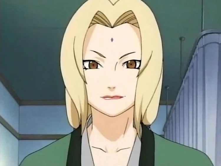 Poza de profil a Tsunade