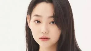 Profile picture of Kang Mi-na