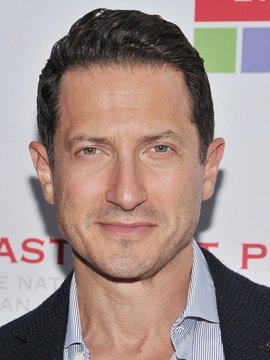 Profile picture of Sasha Roiz
