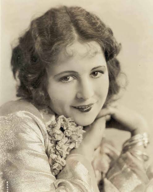 Profile picture of Pauline Garon