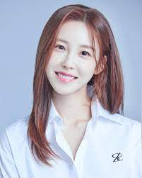 Profile picture of Jun Hyo-seong