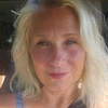 Profile picture of April