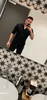 Profile picture of R