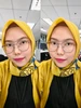 Duab profile ntawm Tari