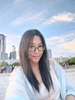 Profile picture of L
