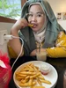 Profile picture of Ratna