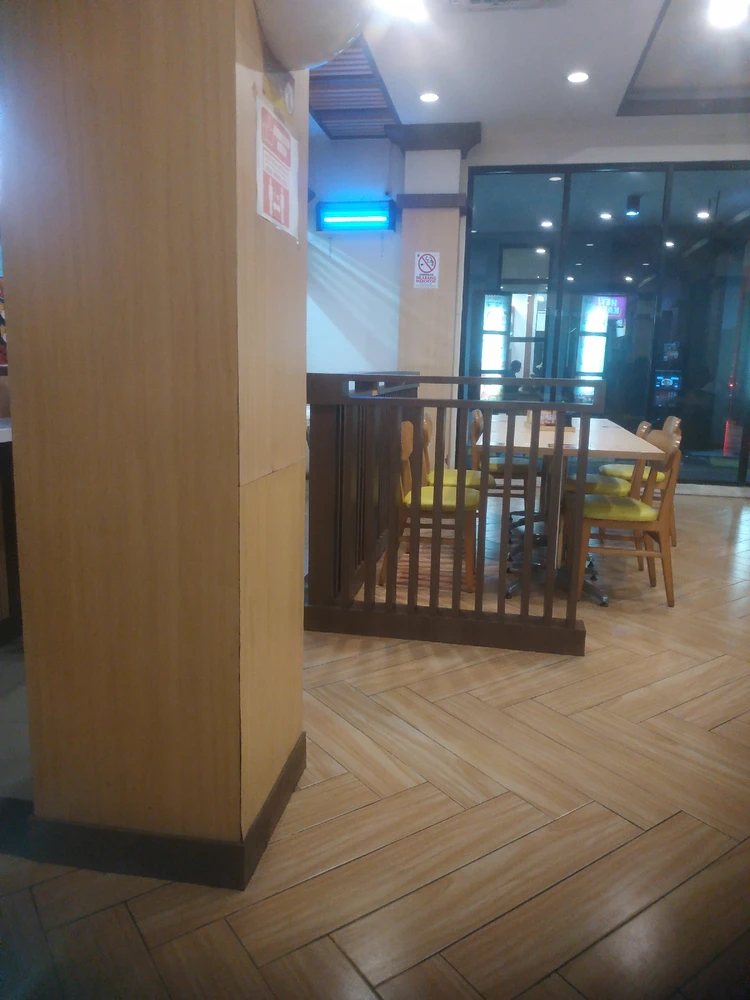 Gambar diunggah oleh Randy