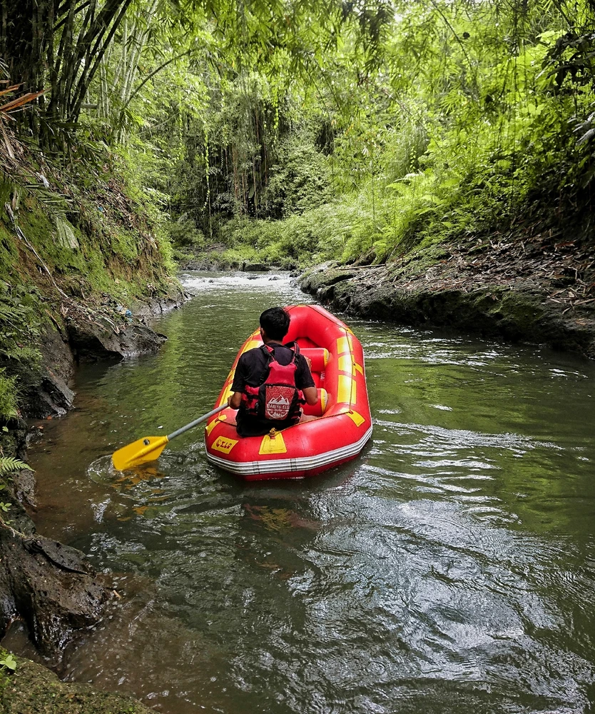 Gambar diunggah oleh Adi Penjinak kudanil