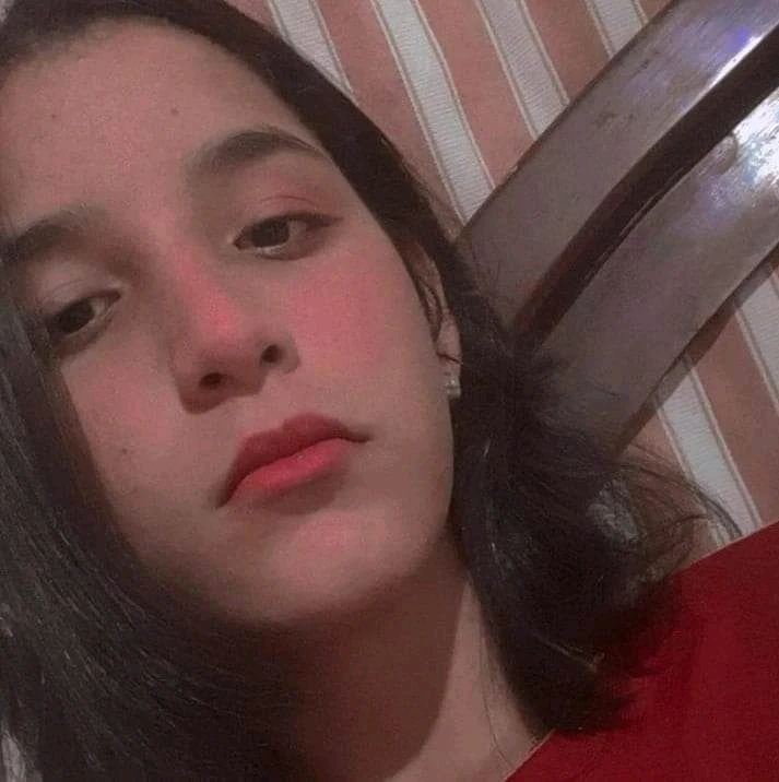 ¡Buenas! ¿Quien desea hablar conmigo e iniciar una posible amistad?