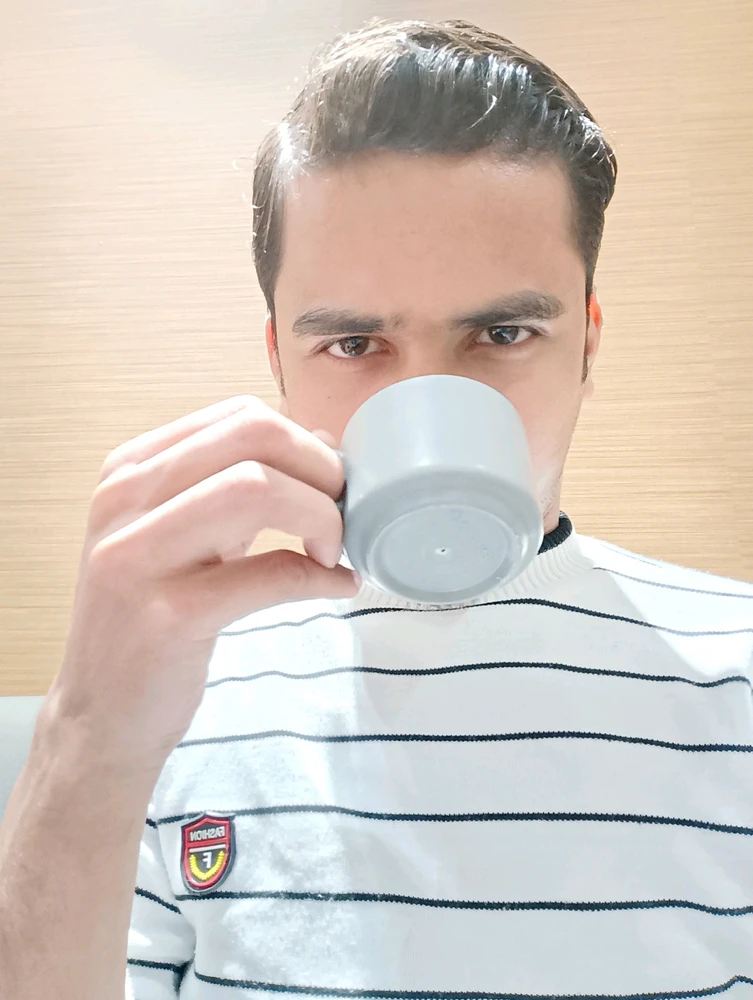 Image uploaded by VloggerOggy