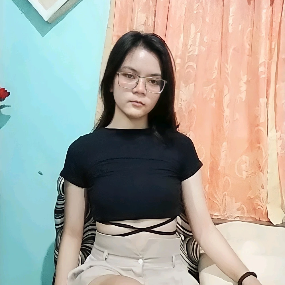 eloi විසින් උඩුගත කළ රූපය