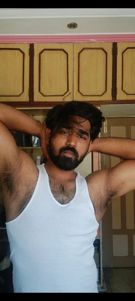Gi-upload ni Dinesh Kumar ang hulagway