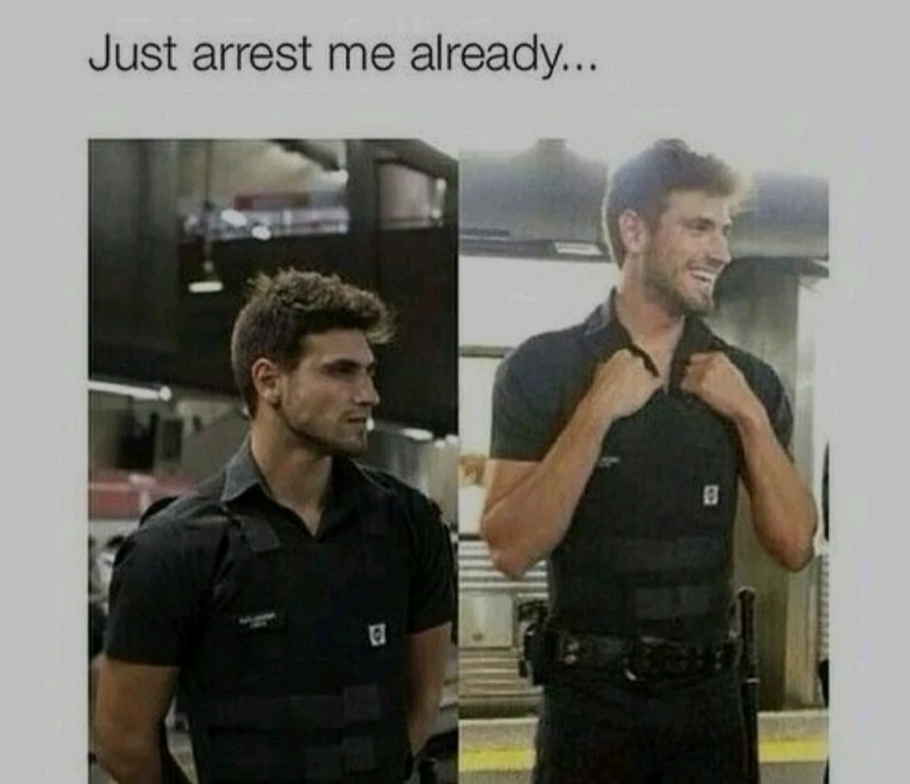 Sir i am a criminal 🤣🤣🤣