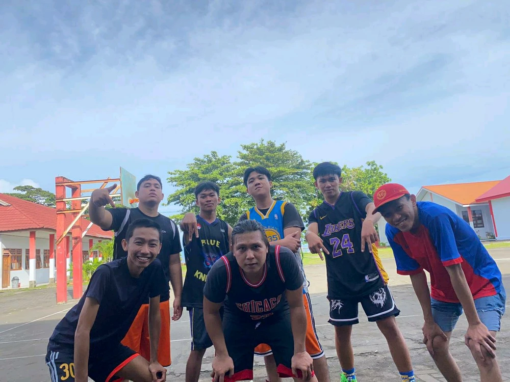 Gambar diunggah oleh Rey