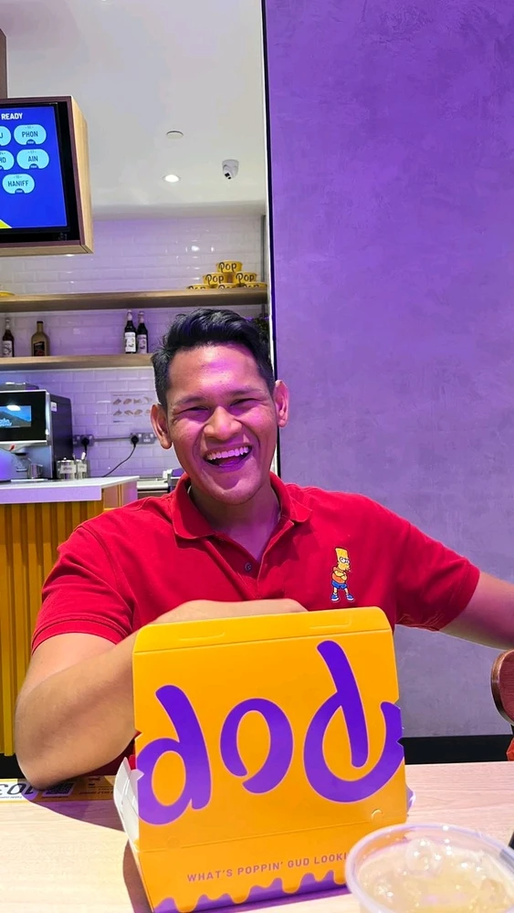 Gi-upload ni Azmir Mok ang hulagway