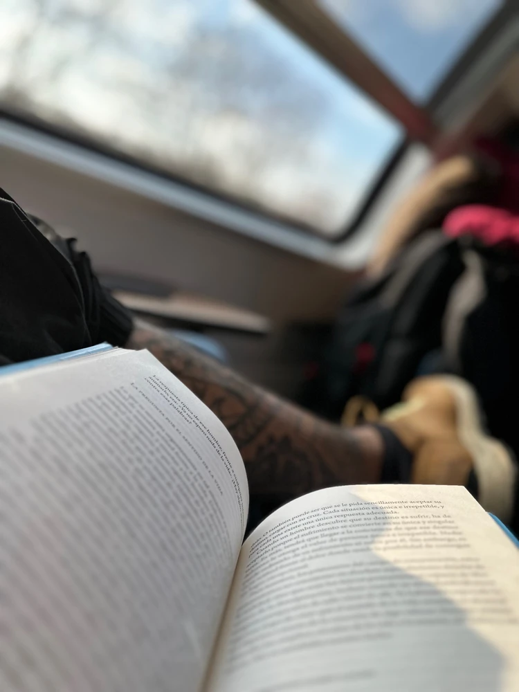 Mochila, libros y trenes…