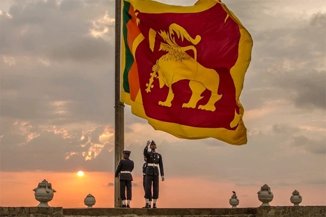 Качено от Lahiru